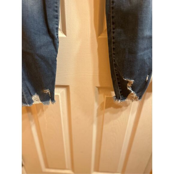 Rewash brand jeans with ripped detail - Picture 5 of 5